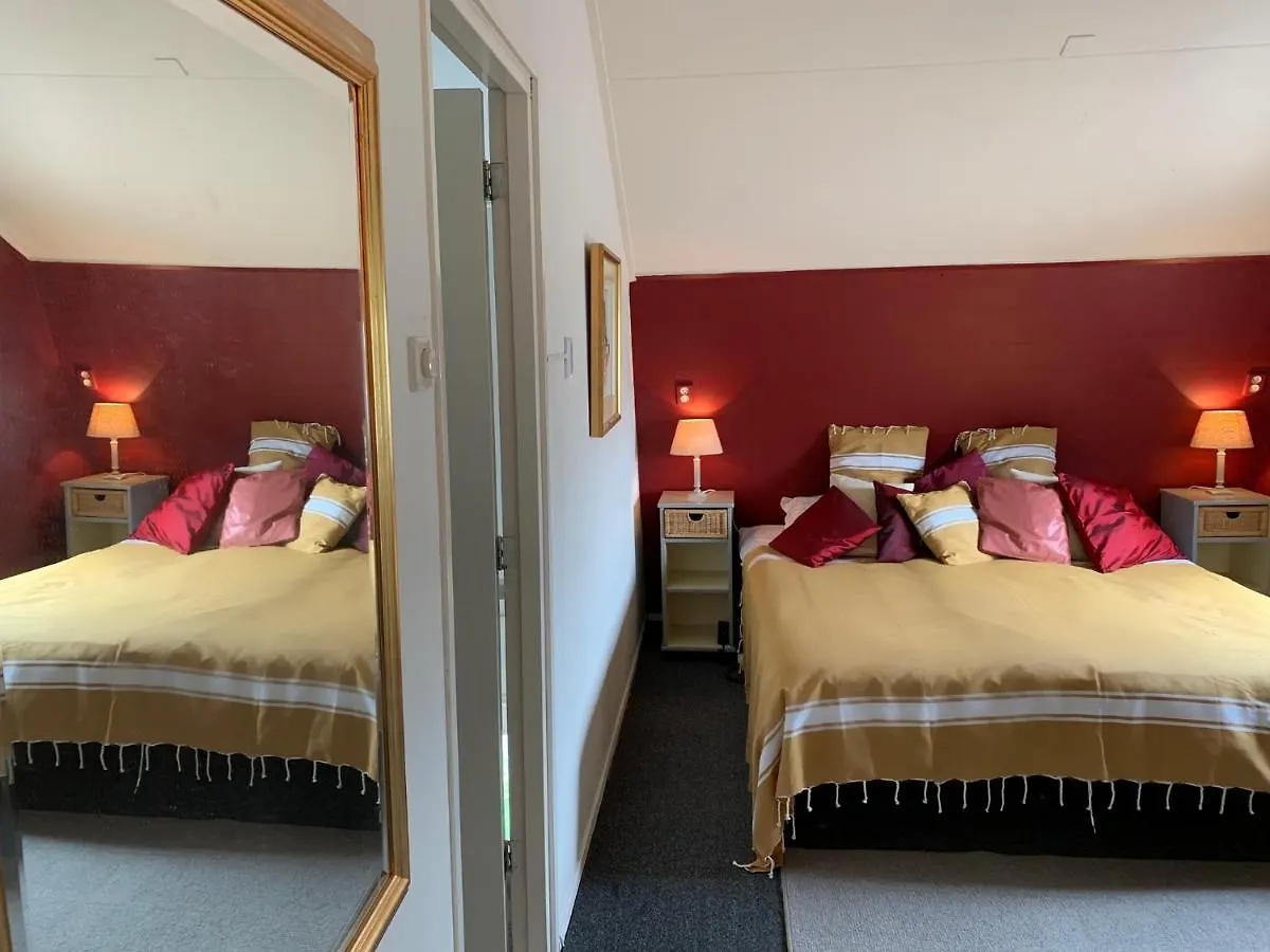 Holiday Home At The Water, Fire Place, Boat And Sup Rent, Near Amsterdam 알스메르